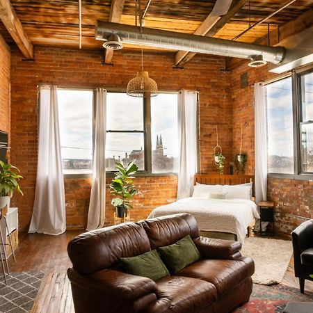 420 Friendly Canada Bridge View Loft Downtown Free Parking Detroit Buitenkant foto
